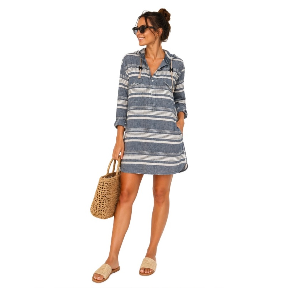 Chaps, Striped blue and White Hooded tunic cover up shirt, Size L EUC